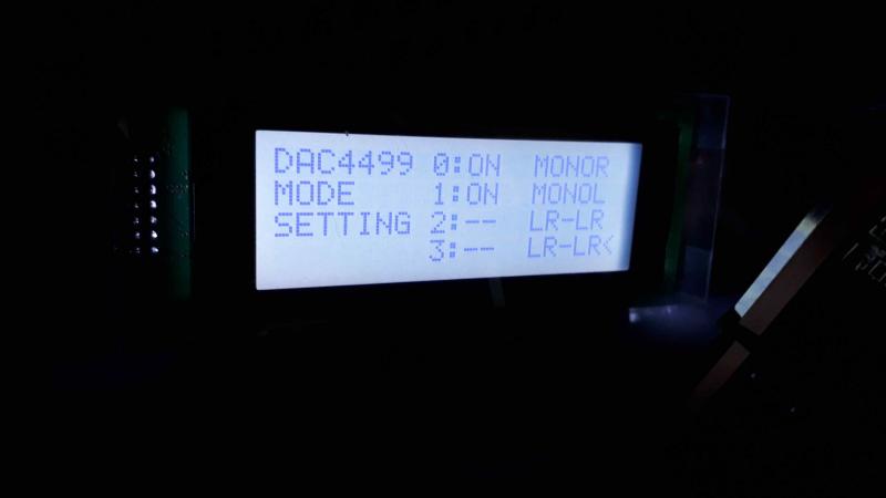 ファイル名: mono-LR.jpg
ファイルサイズ: 16.3KB mono-LR